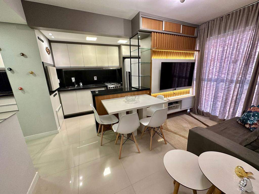 Apartamento à venda no Navegantes: 