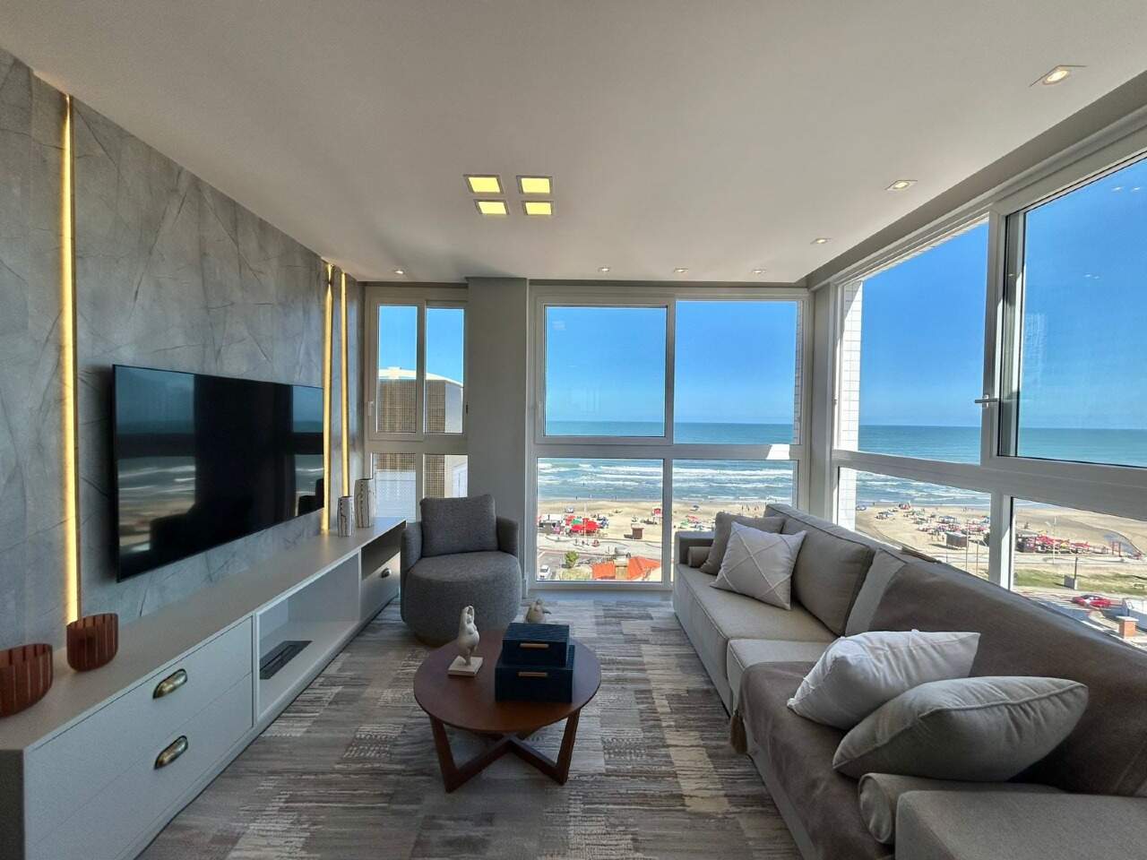 Apartamento à venda no Zona Nova: 