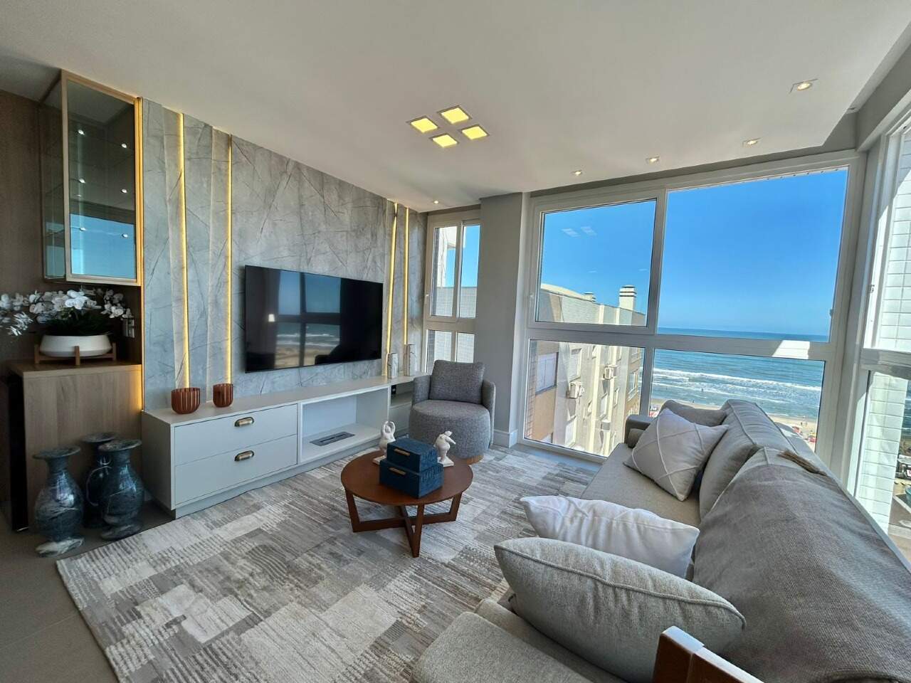 Apartamento à venda no Zona Nova: 