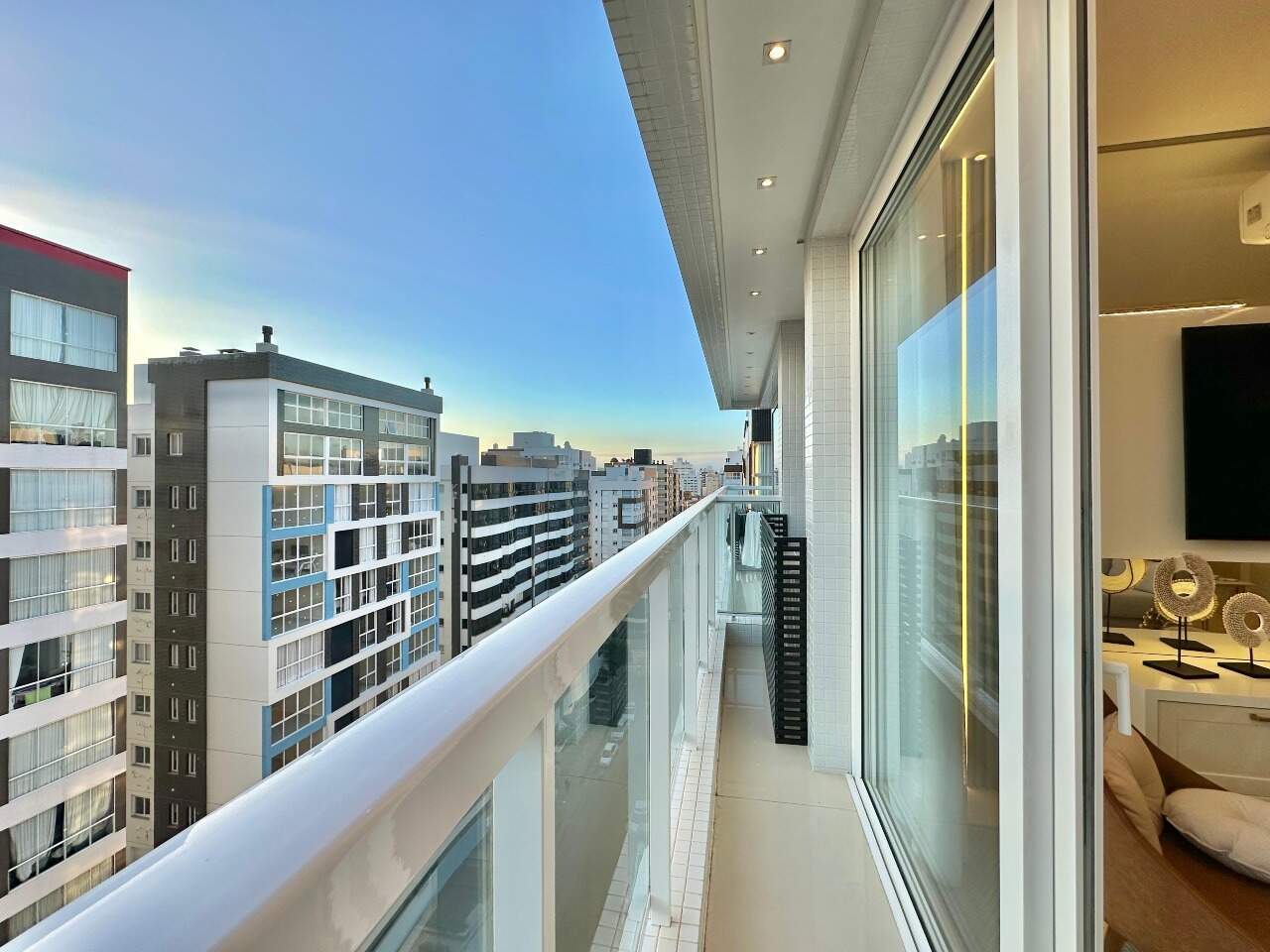 Apartamento à venda no Navegantes: 