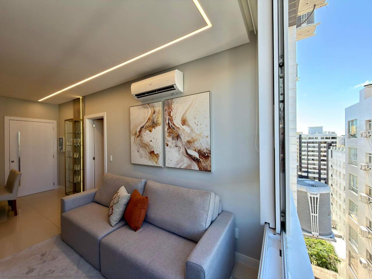 Apartamento à venda no Navegantes: 
