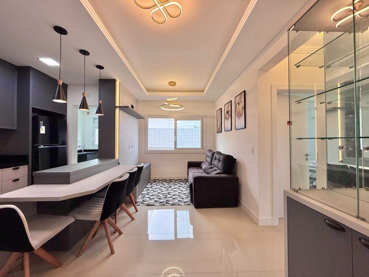 Apartamento à venda no Zona Nova: 