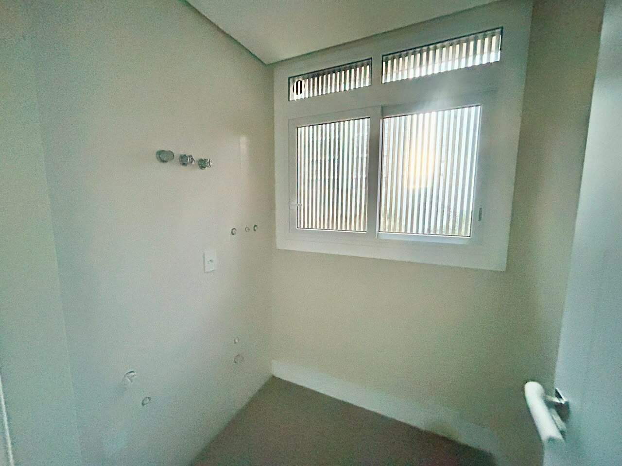 Apartamento à venda no Navegantes: 