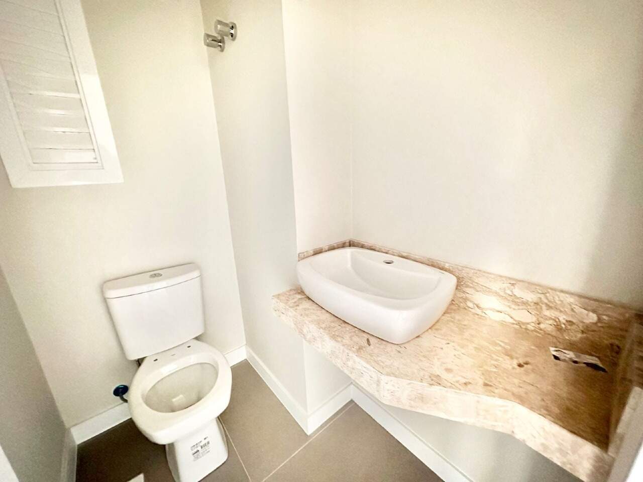 Apartamento à venda no Navegantes: 