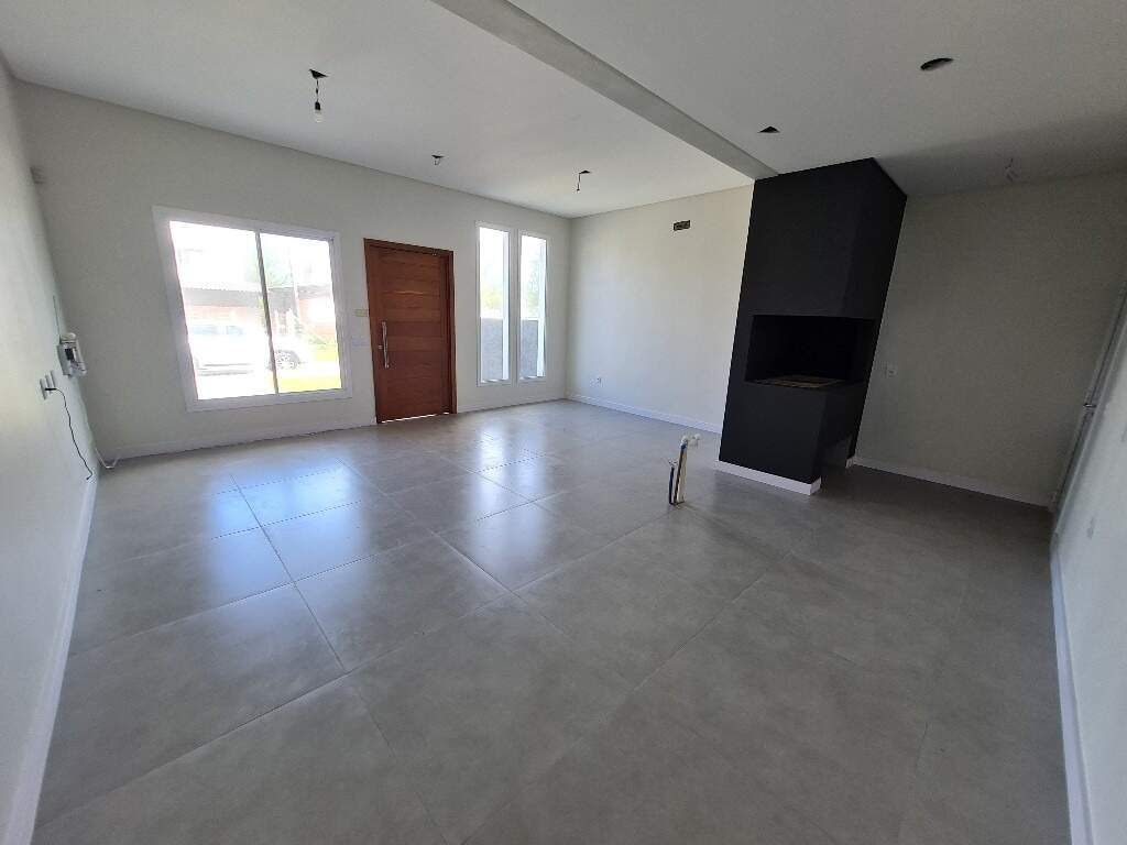 Casa à venda no Praia Zona Norte: 