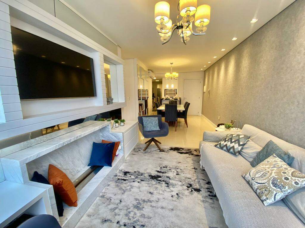Apartamento à venda no Navegantes: 
