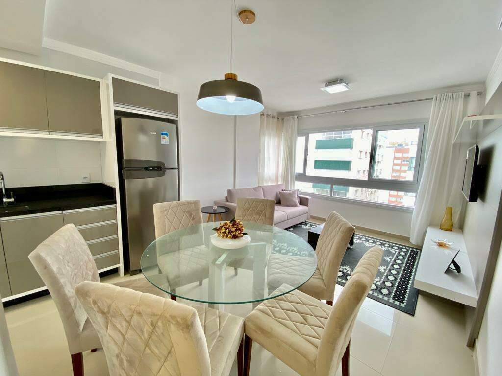 Apartamento à venda no Navegantes: 