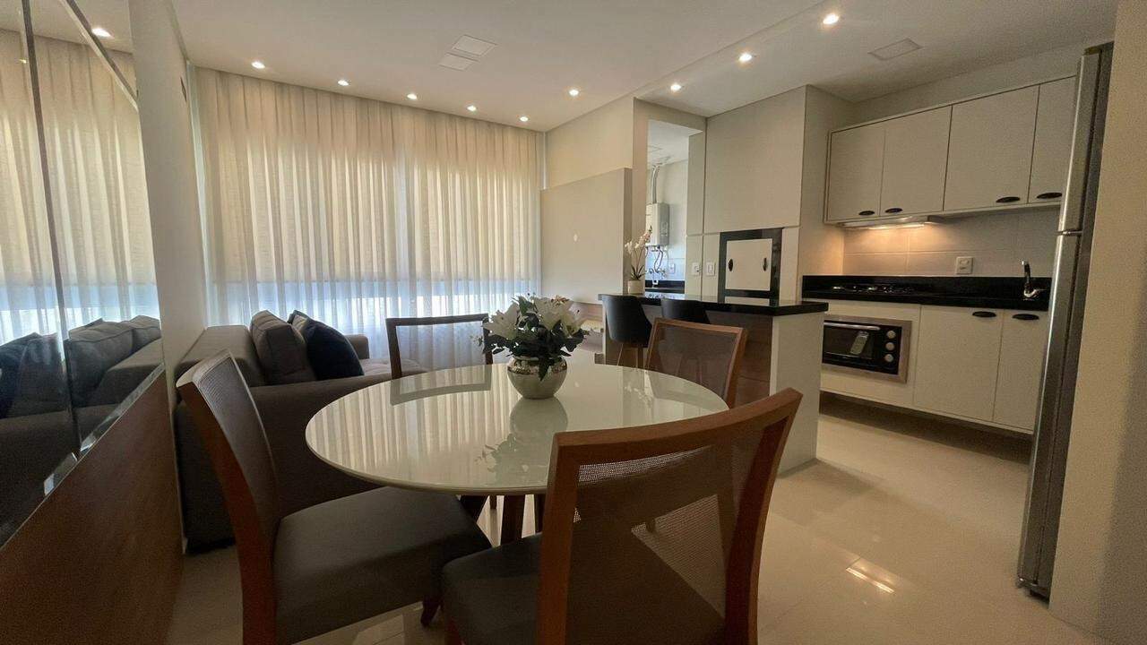 Apartamento à venda no Navegantes: 
