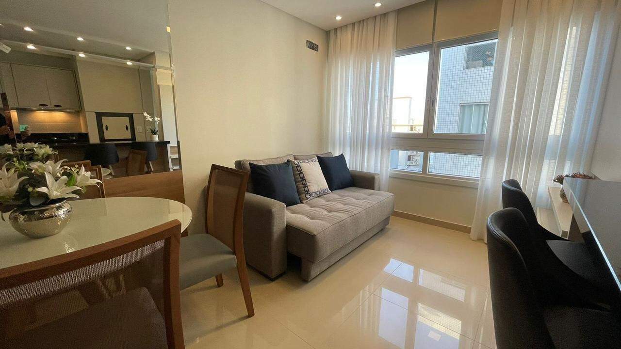 Apartamento à venda no Navegantes: 