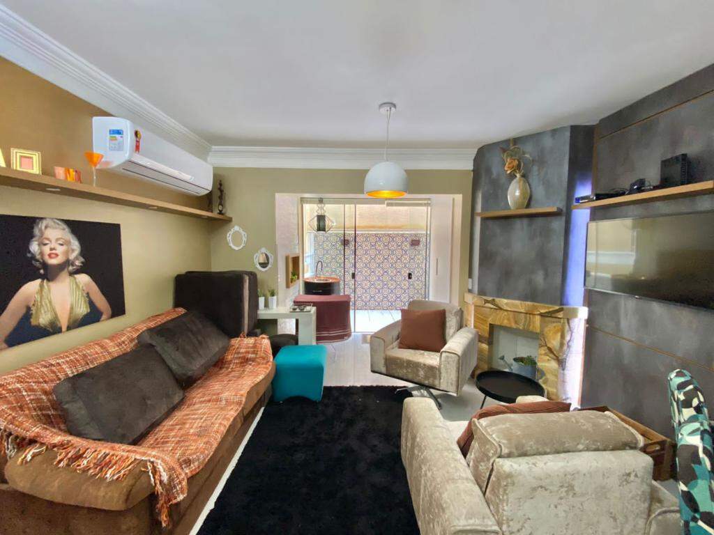 Apartamento à venda no Zona Nova: 