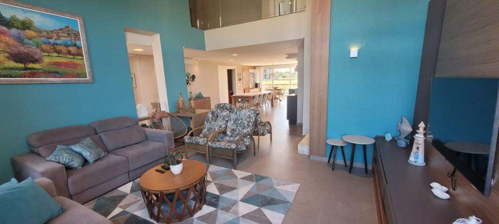 Casa em Condomínio à venda no Costa Serena: 