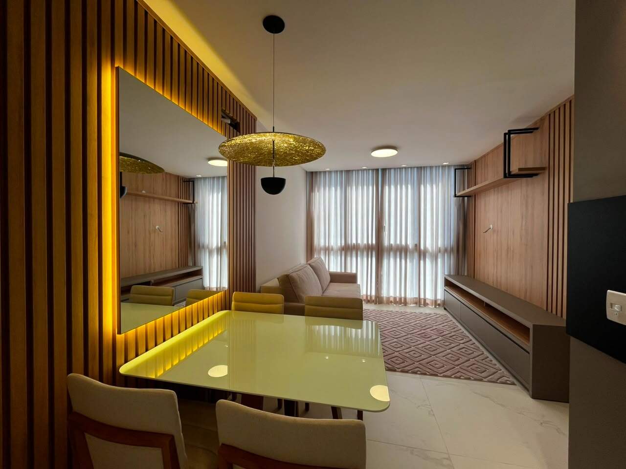 Apartamento à venda no Zona Nova: 
