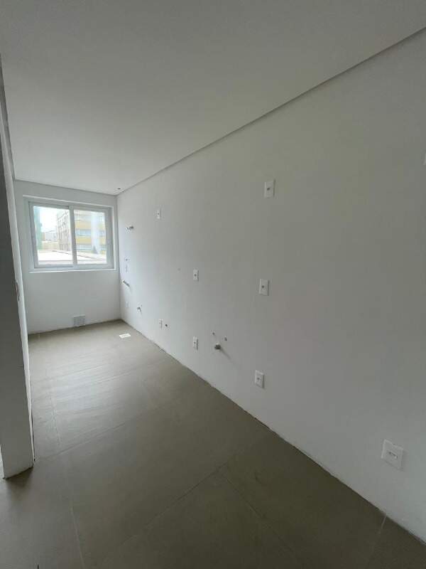 Apartamento à venda no Zona Nova: 