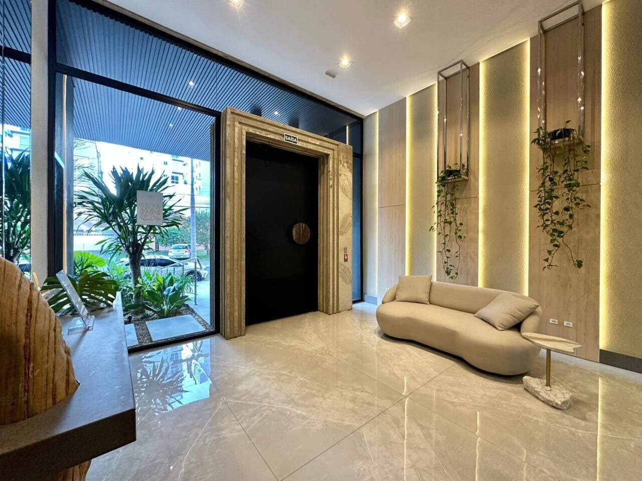 Apartamento à venda no Zona Nova: 