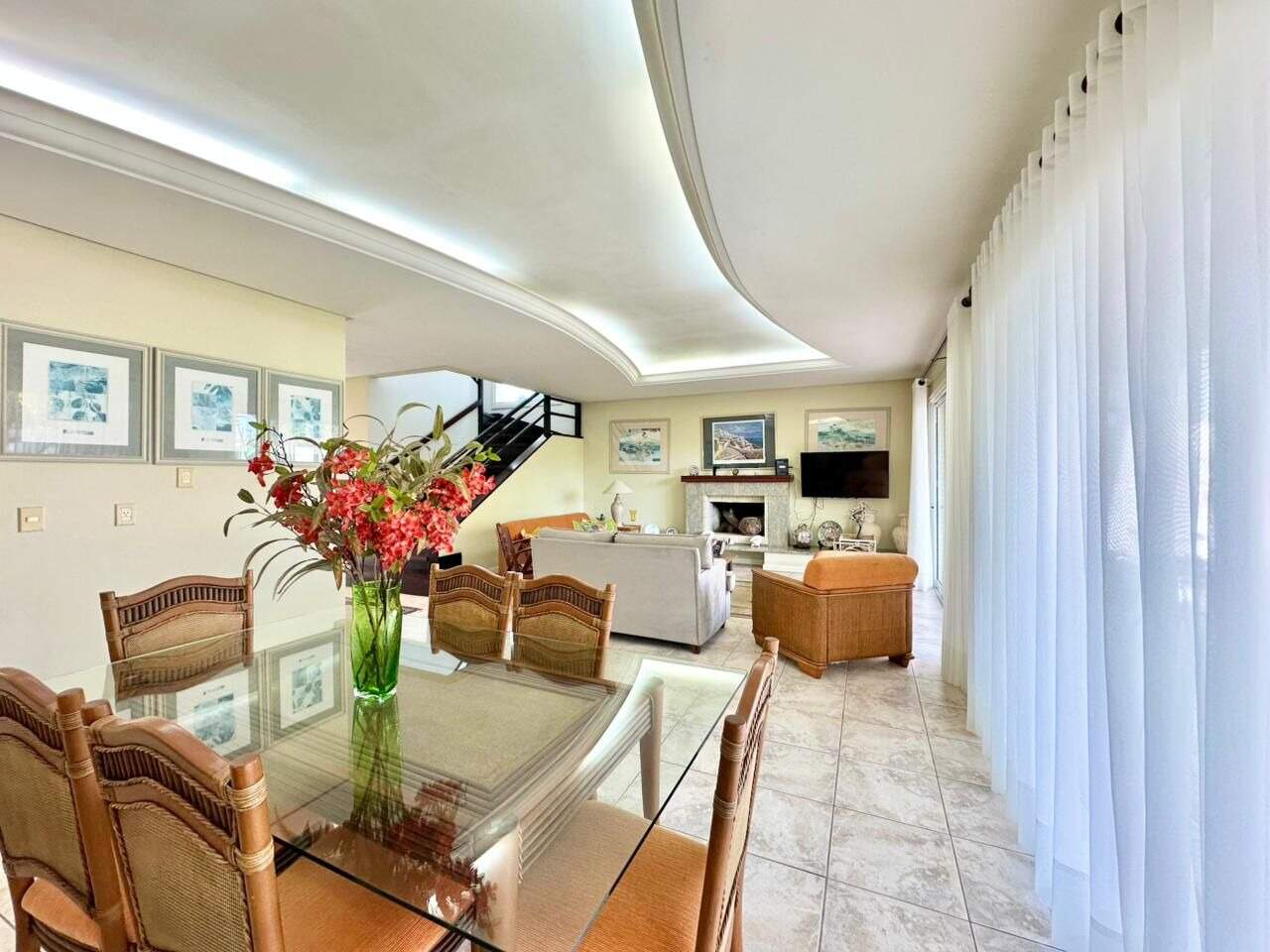 Casa em Condomínio à venda no Condominio Atlantida Lagos Park: 