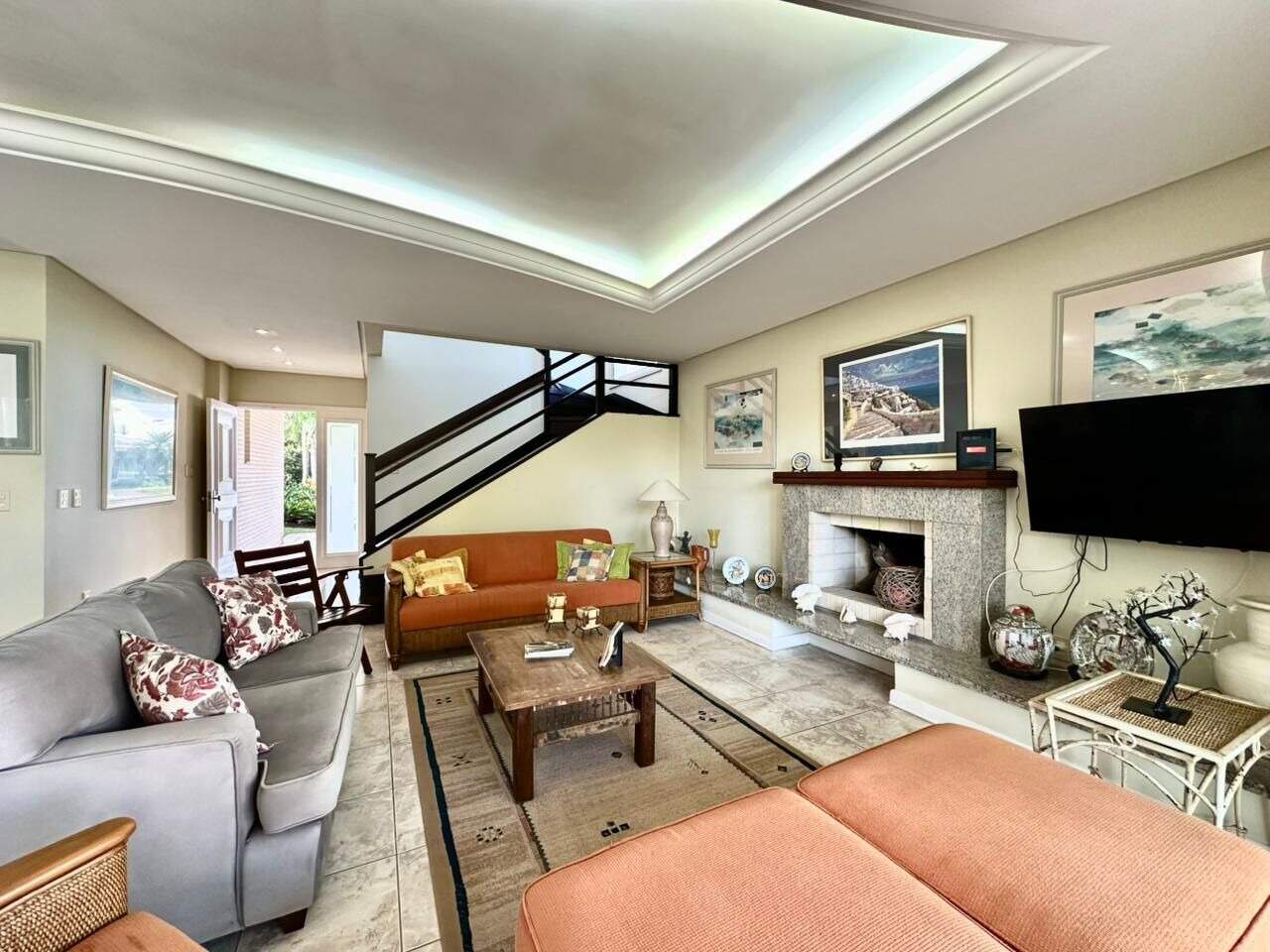 Casa em Condomínio à venda no Condominio Atlantida Lagos Park: 