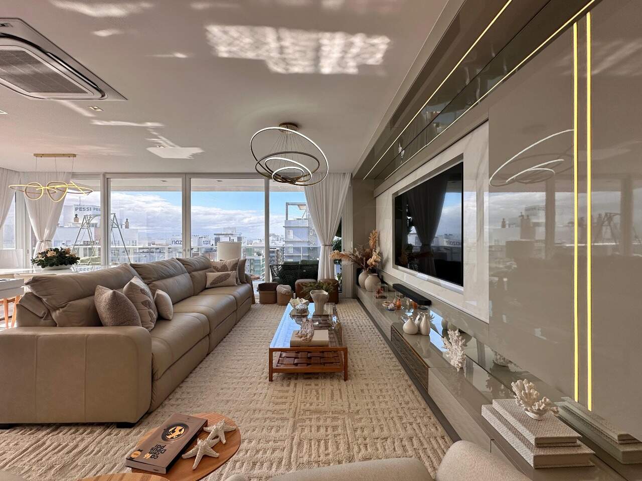 Apartamento à venda no Navegantes: 
