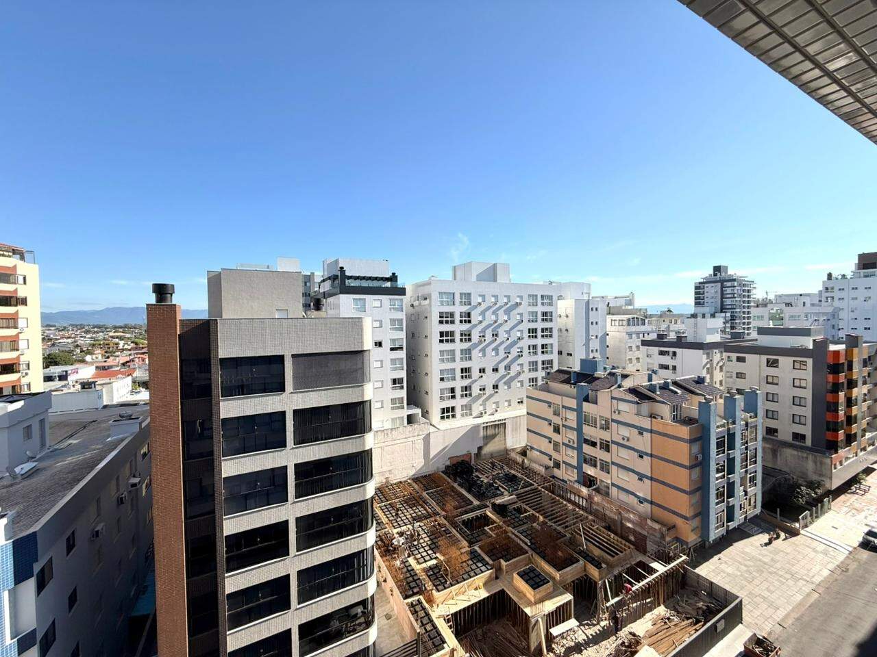 Apartamento à venda no Zona Nova: 