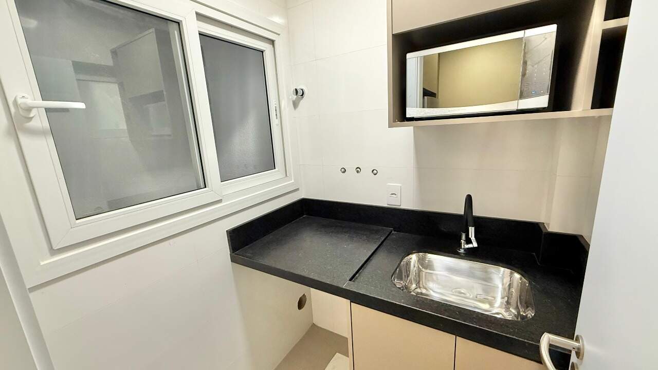 Apartamento à venda no Zona Nova: 