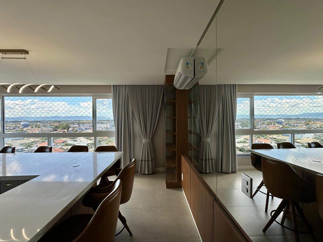 Apartamento à venda no Zona Nova: 