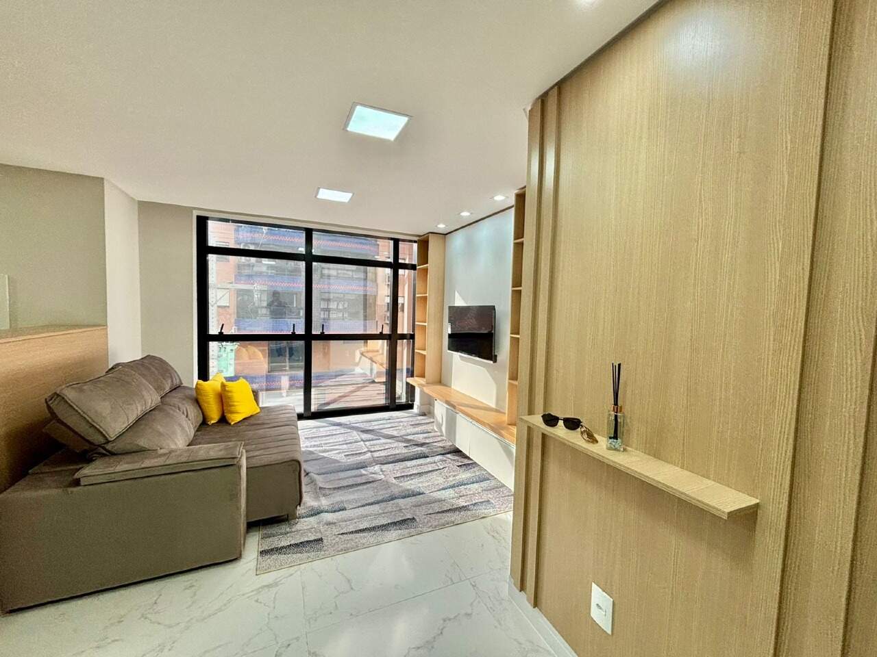 Apartamento à venda no Zona Nova: 