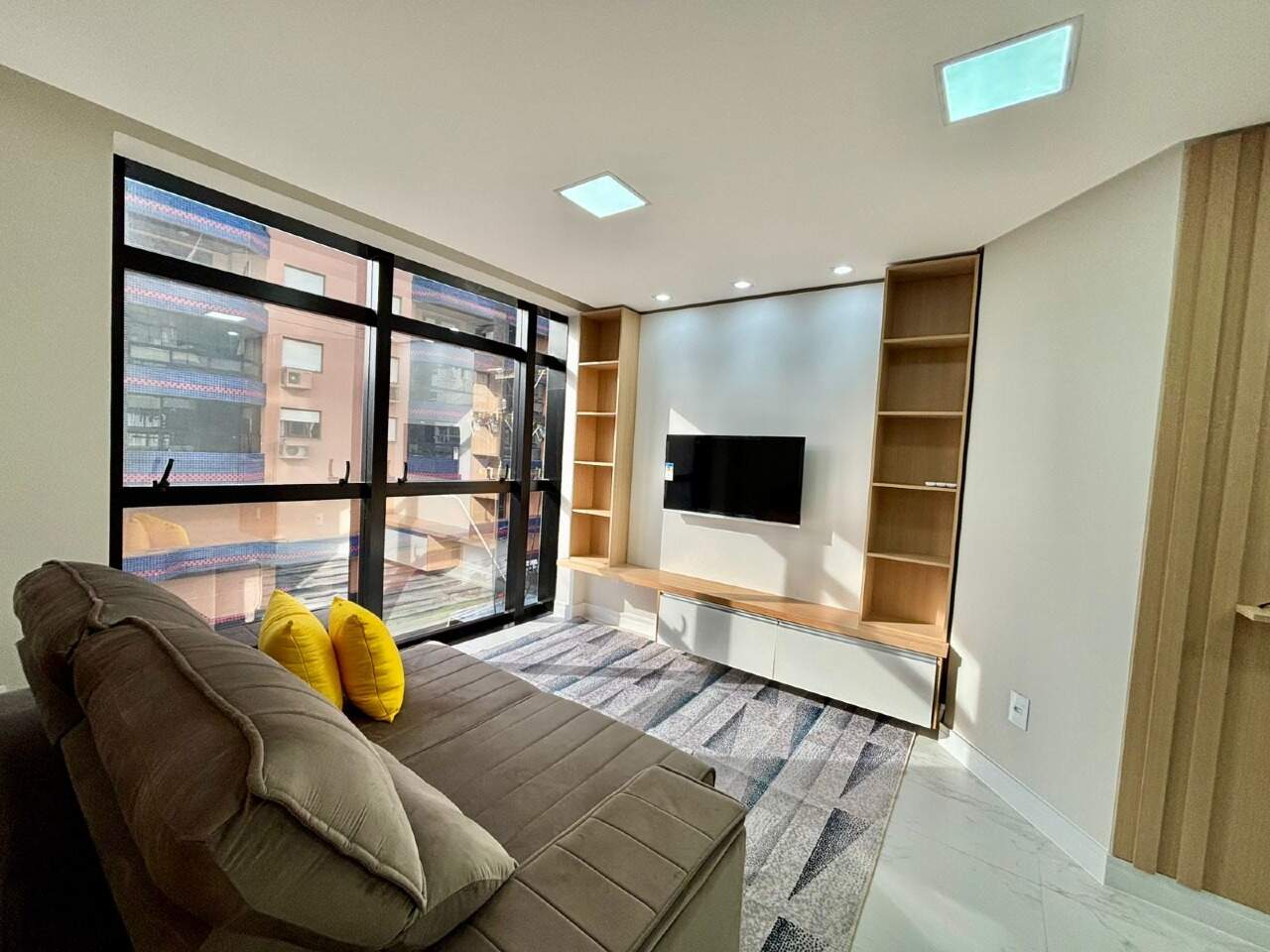 Apartamento à venda no Zona Nova: 