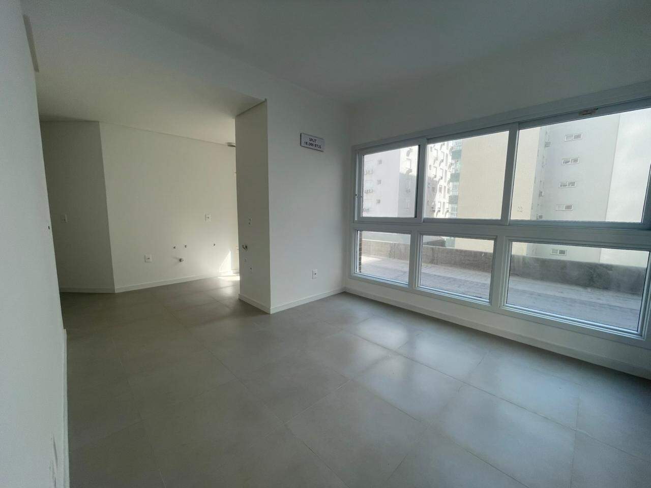 Apartamento à venda no Navegantes: 