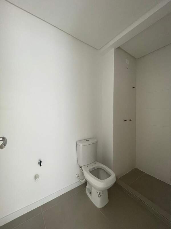 Apartamento à venda no Navegantes: 