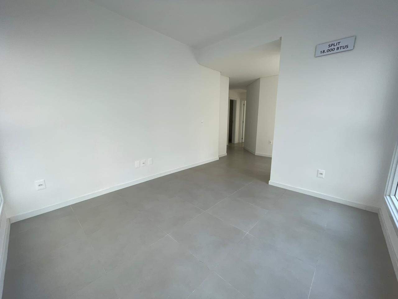 Apartamento à venda no Navegantes: 