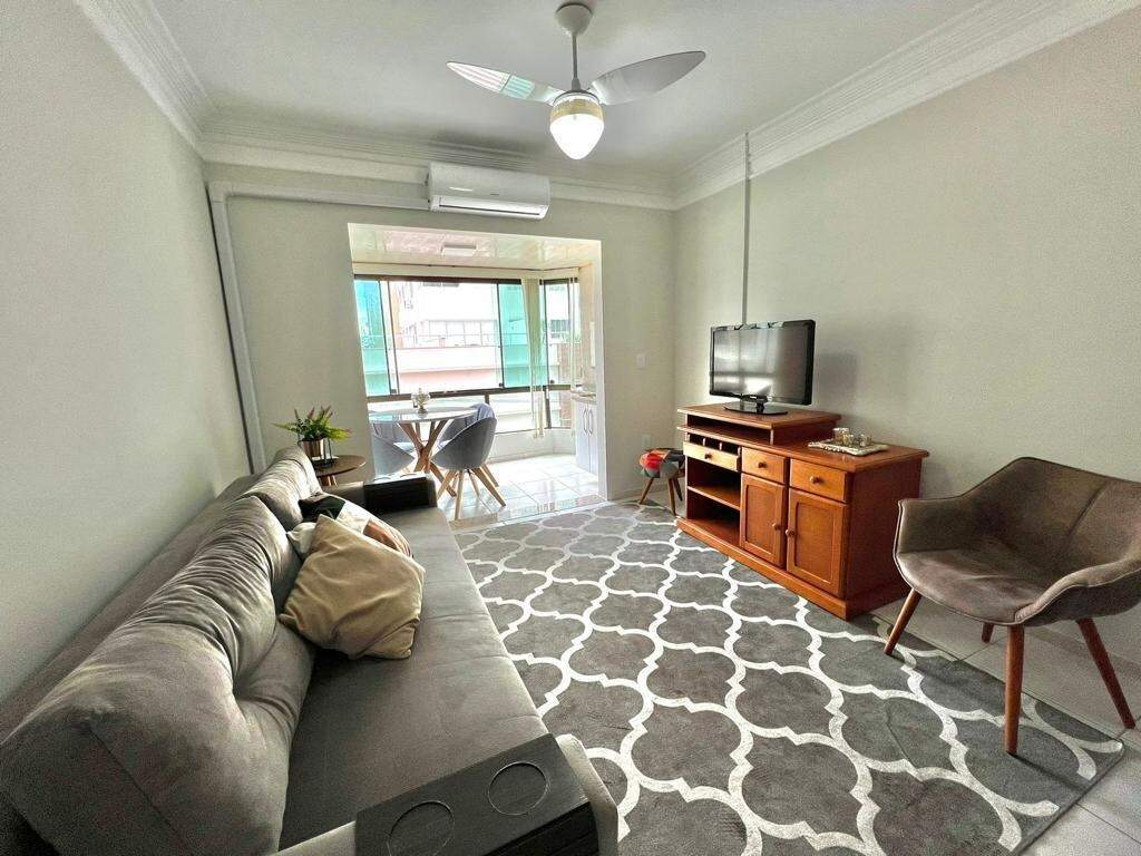 Apartamento à venda no Navegantes: 