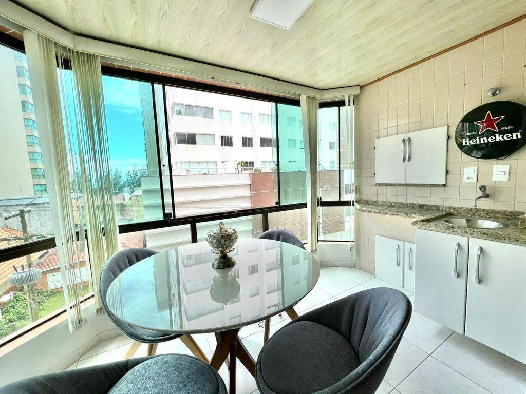 Apartamento à venda no Navegantes: 