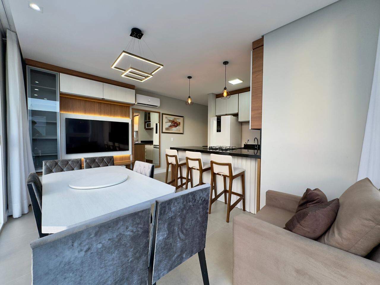 Apartamento à venda no Zona Nova: 