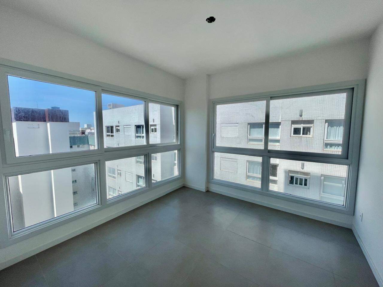 Apartamento à venda no Navegantes: 