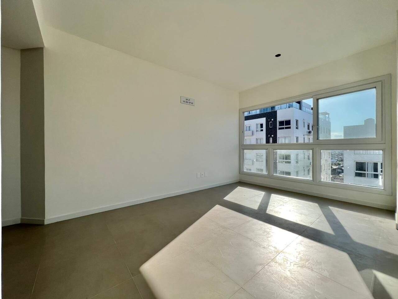 Apartamento à venda no Navegantes: 