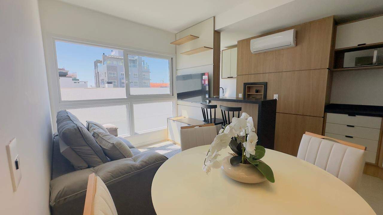 Apartamento à venda no Navegantes: 