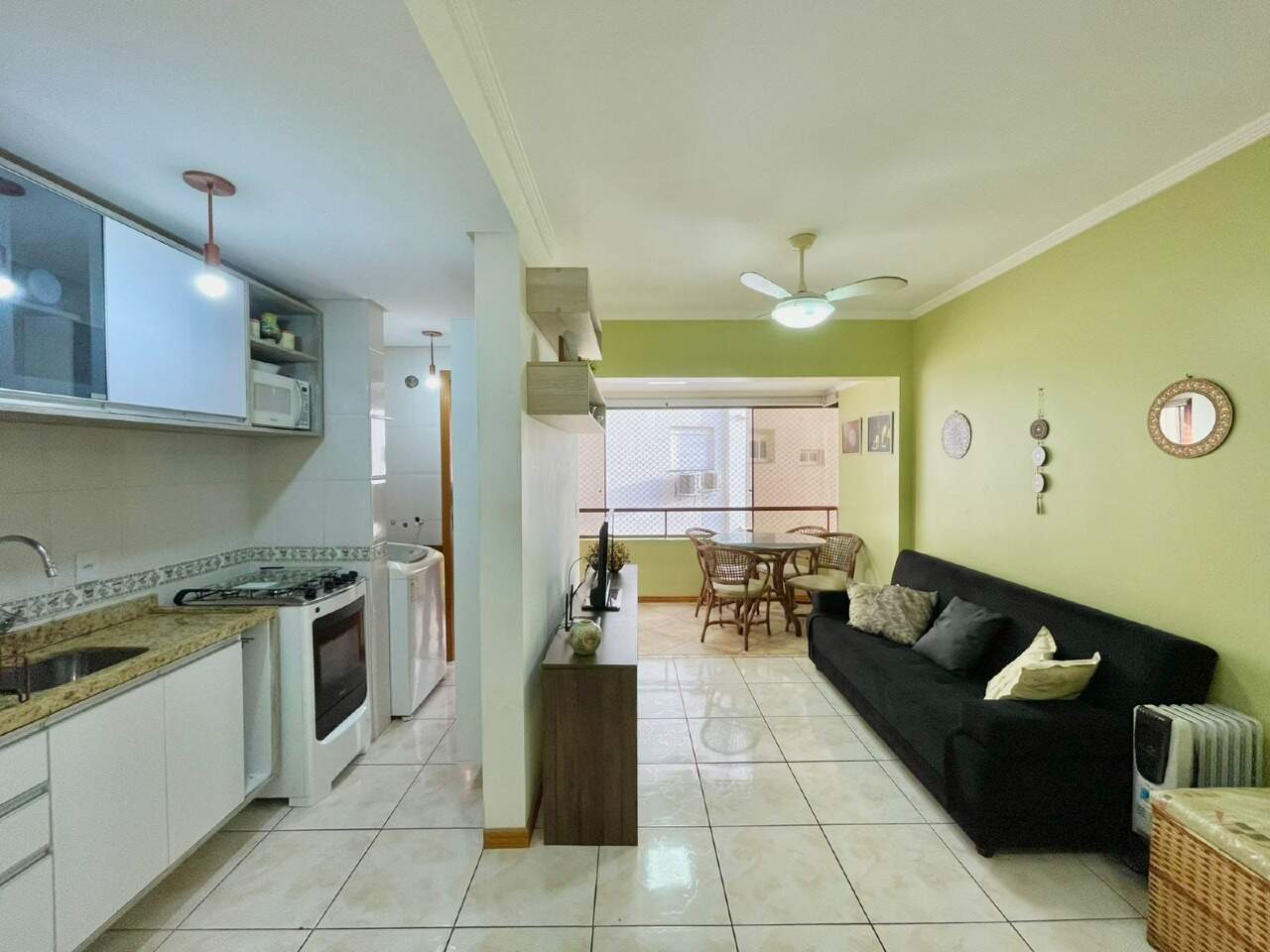 Apartamento à venda no Zona Nova: 