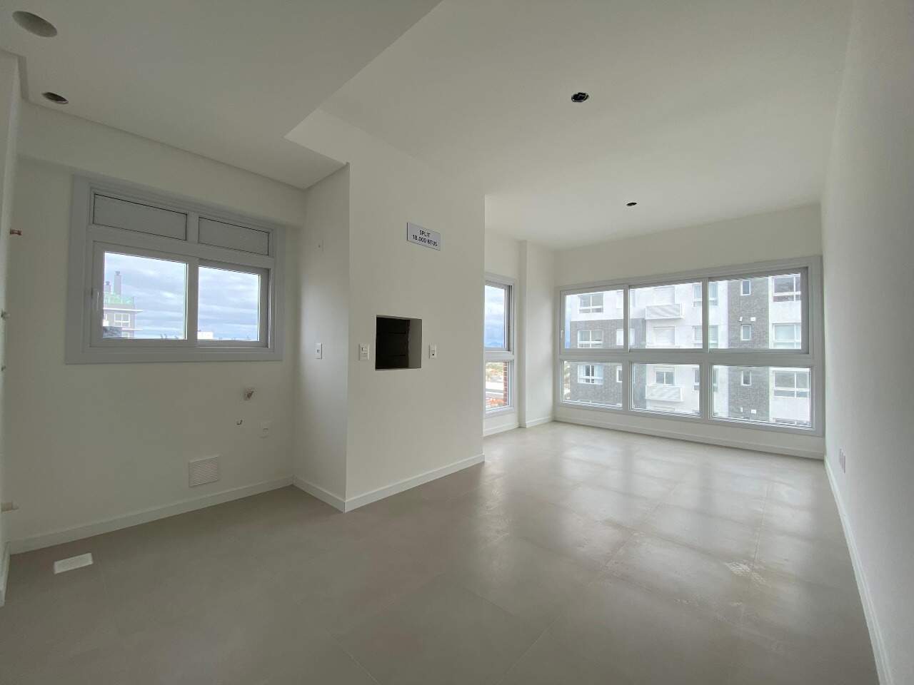 Apartamento à venda no Navegantes: 