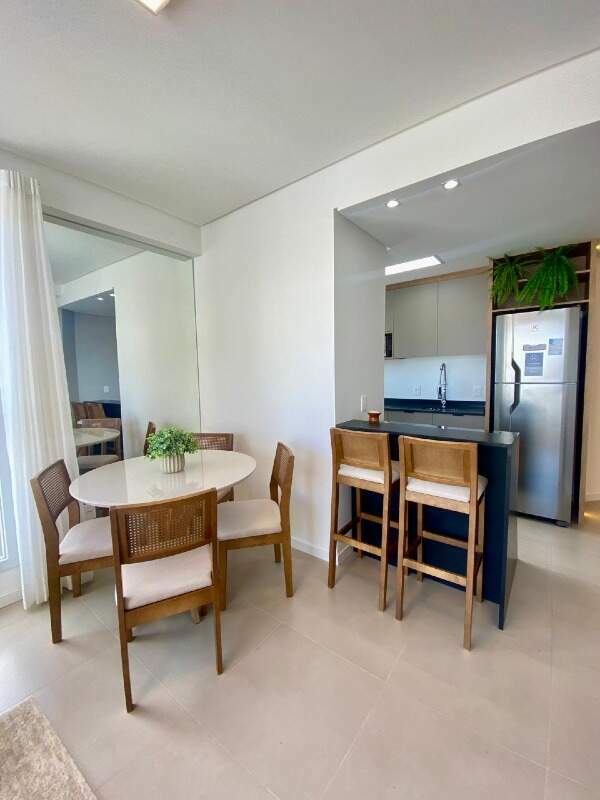 Apartamento à venda no Navegantes: 