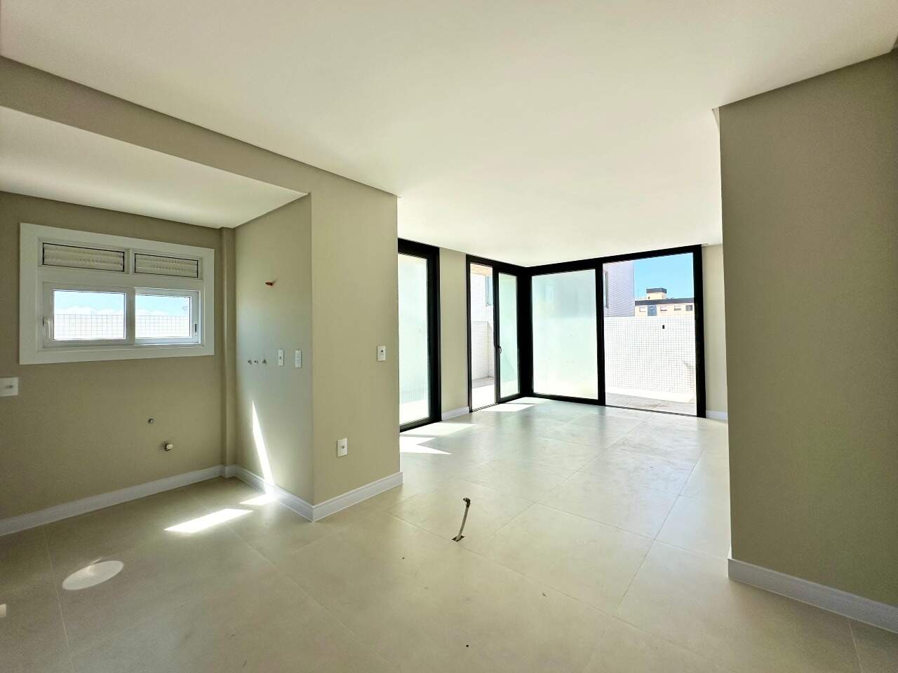 Apartamento à venda no Zona Nova: 