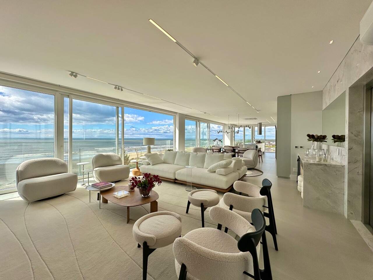 Apartamento à venda no Navegantes: 