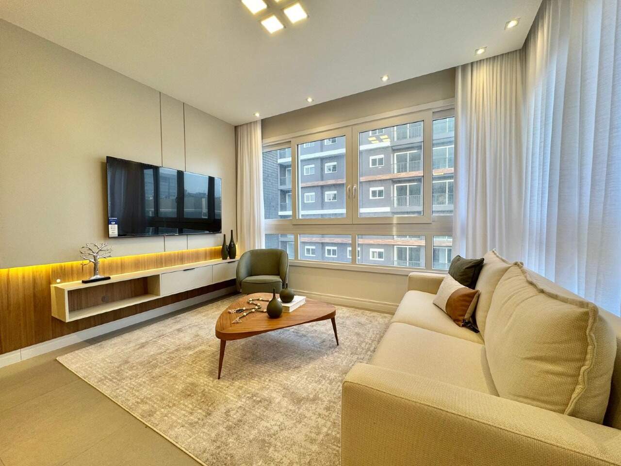 Apartamento à venda no Zona Nova: 
