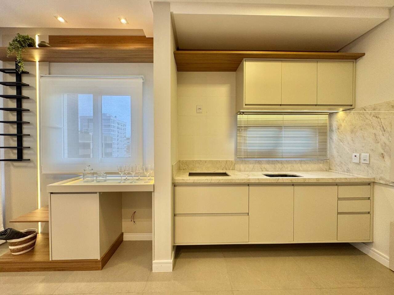 Apartamento à venda no Zona Nova: 