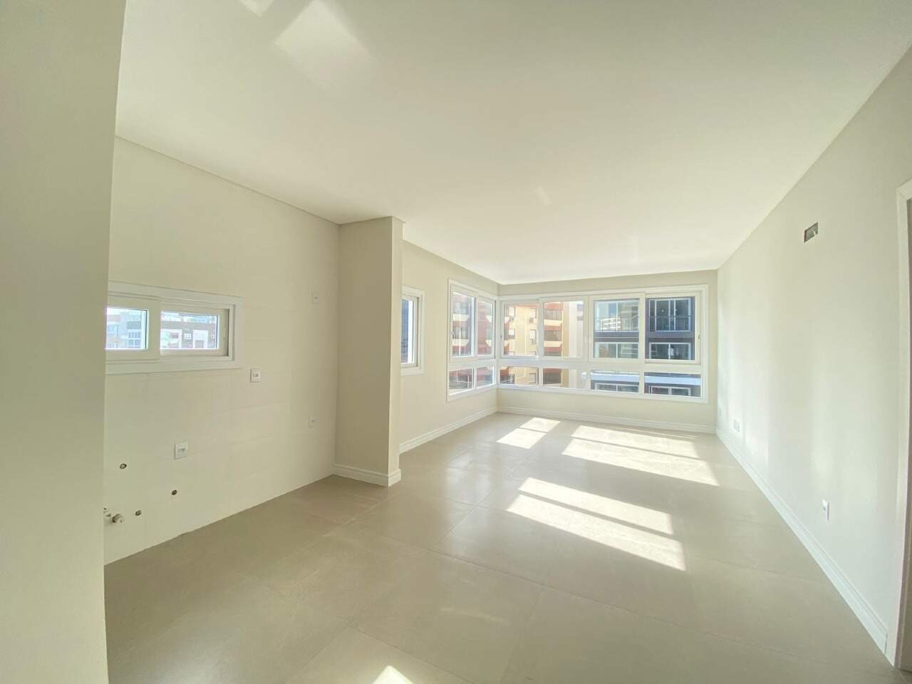 Apartamento à venda no Zona Nova: 