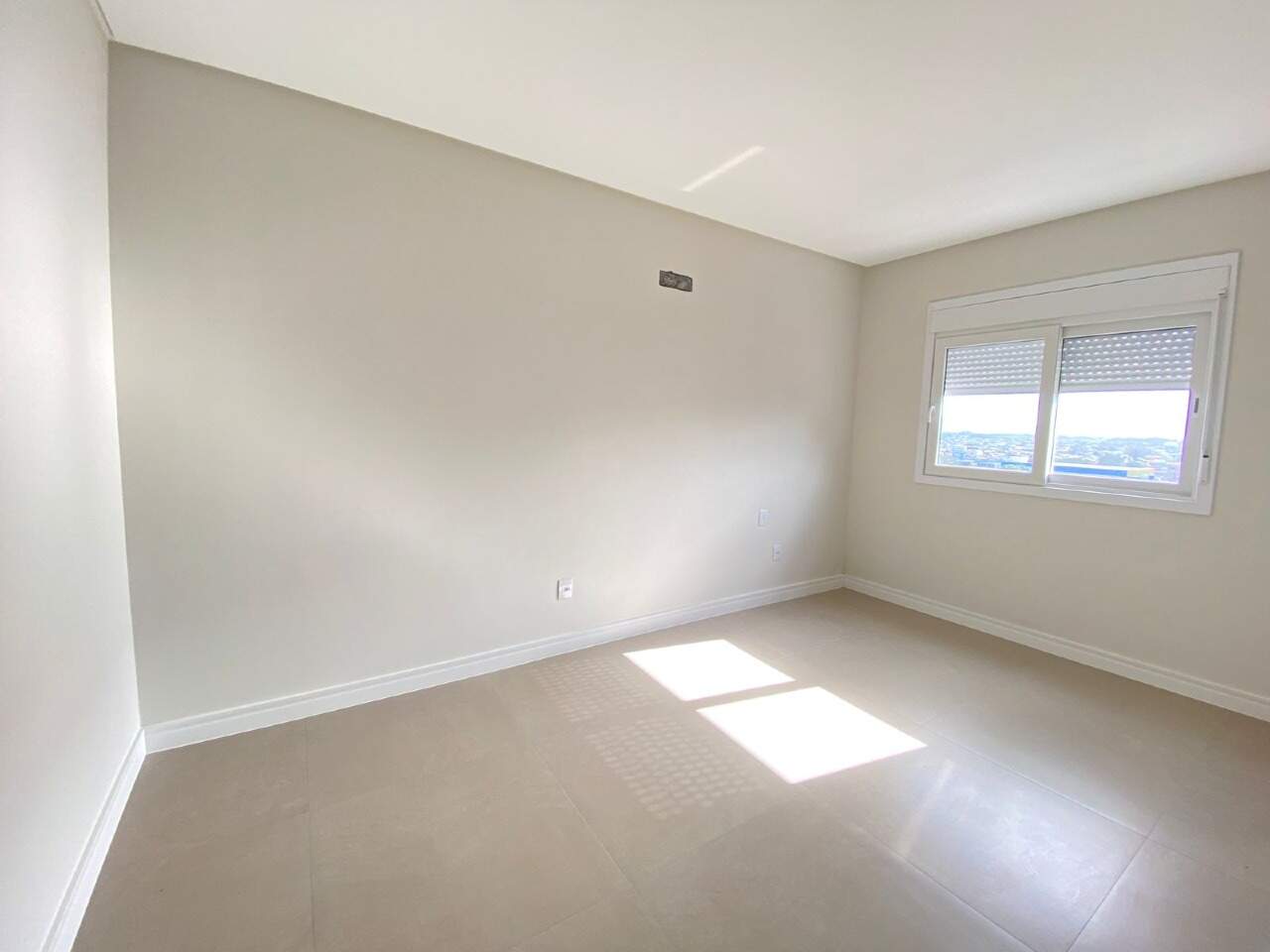 Apartamento à venda no Zona Nova: 