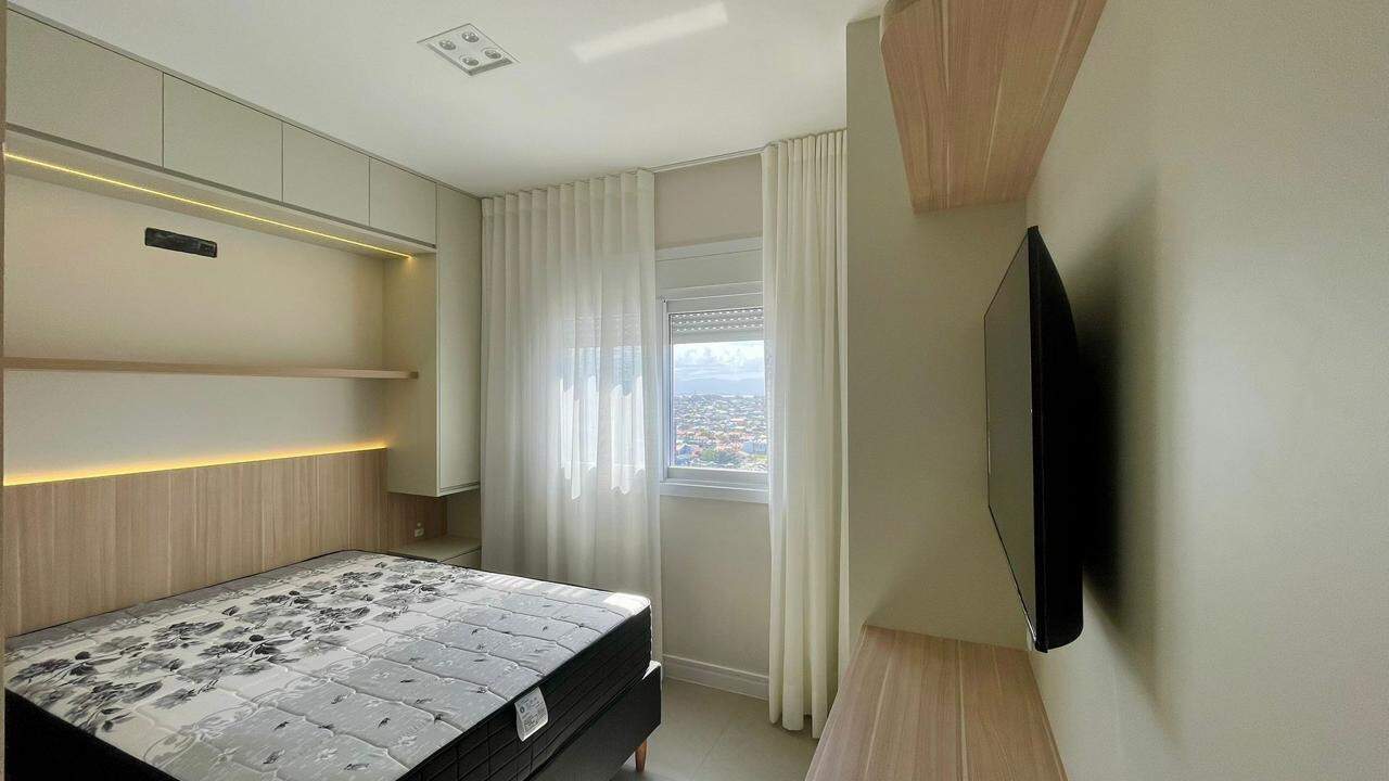 Apartamento à venda no Zona Nova: 