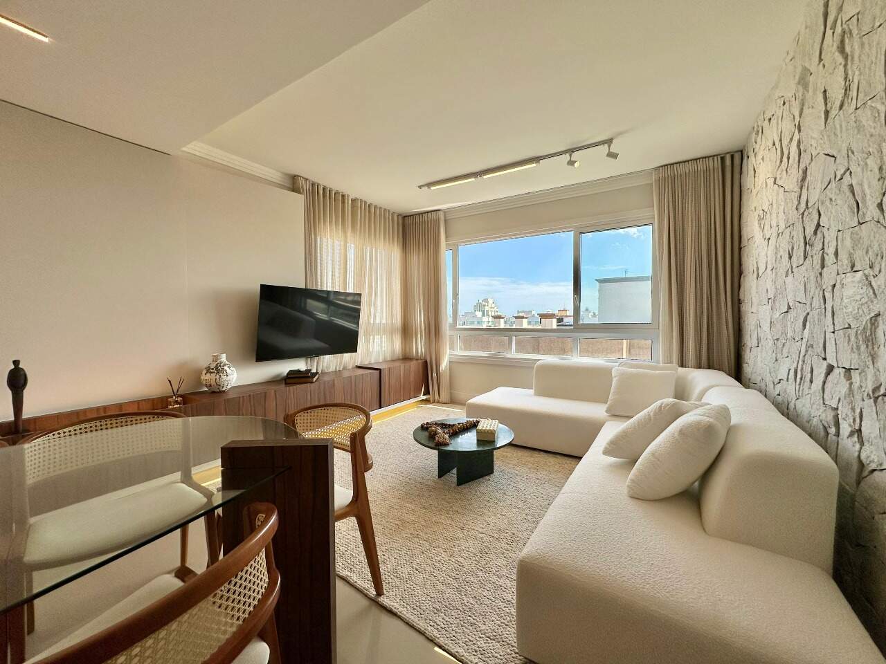 Apartamento à venda no Zona Nova: 