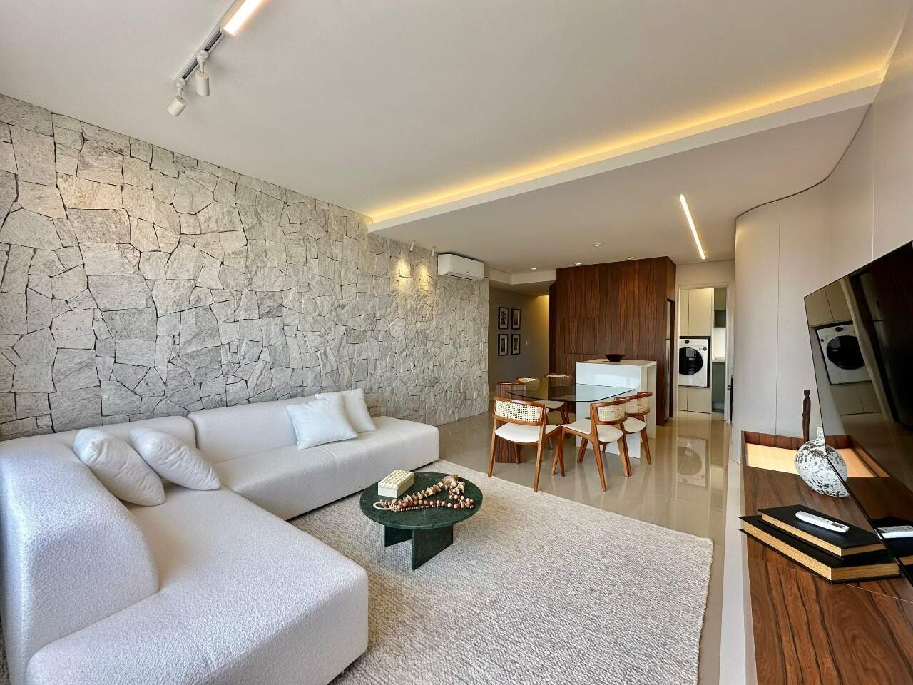 Apartamento à venda no Zona Nova: 