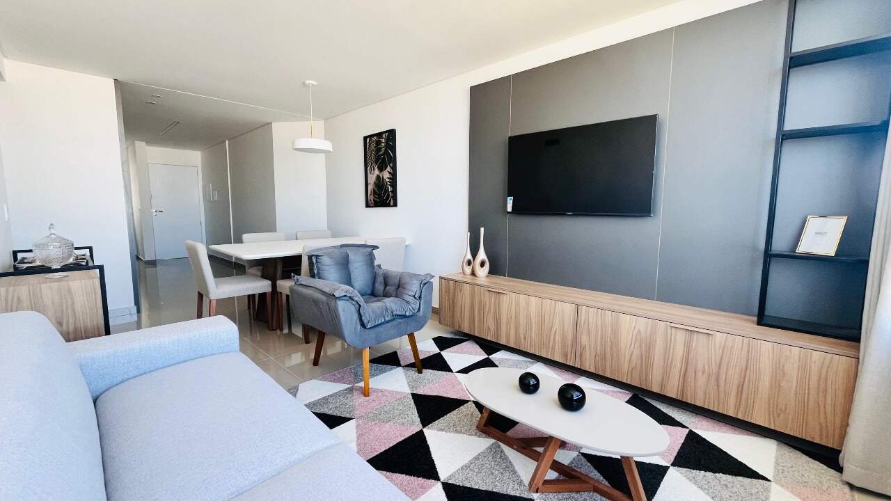 Apartamento à venda no Zona Nova: 