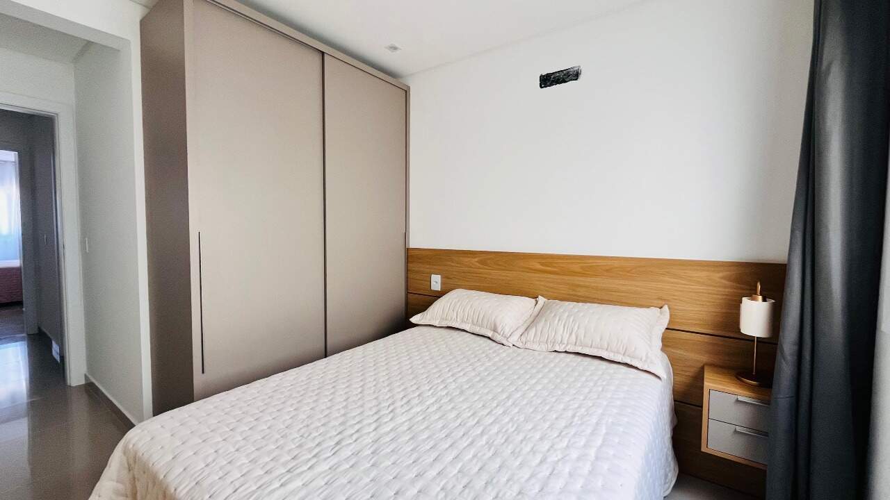 Apartamento à venda no Zona Nova: 