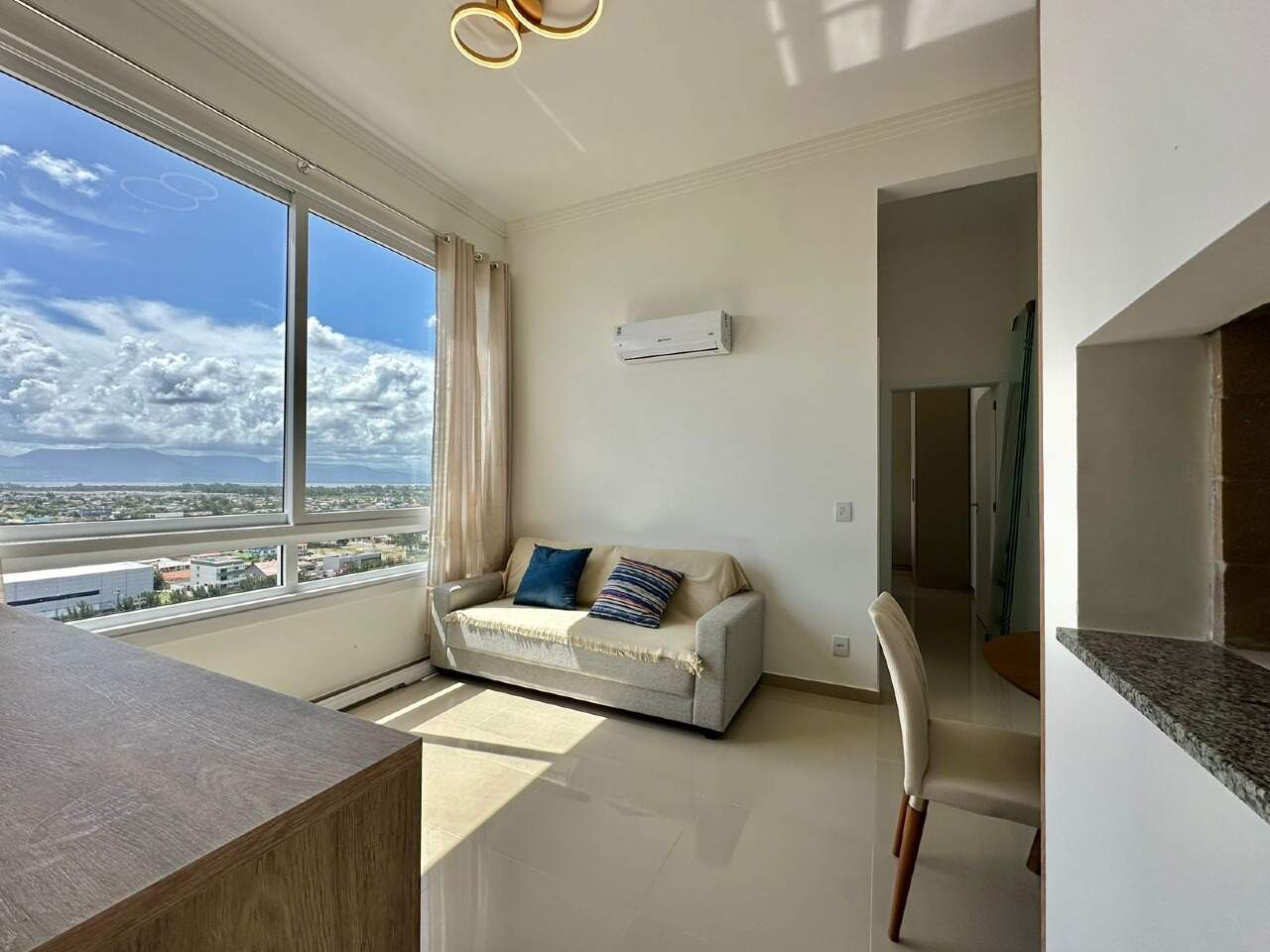 Apartamento à venda no Zona Nova: 